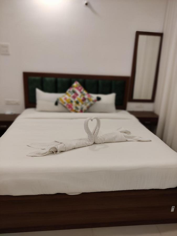 Comfycorner - Luxurious 2-Bhk Apartment 阿伯来 外观 照片